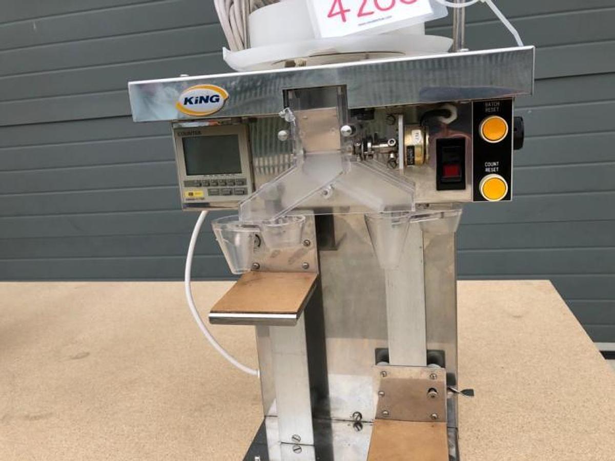 Used King Dispensa Tablet and Capsule Counter