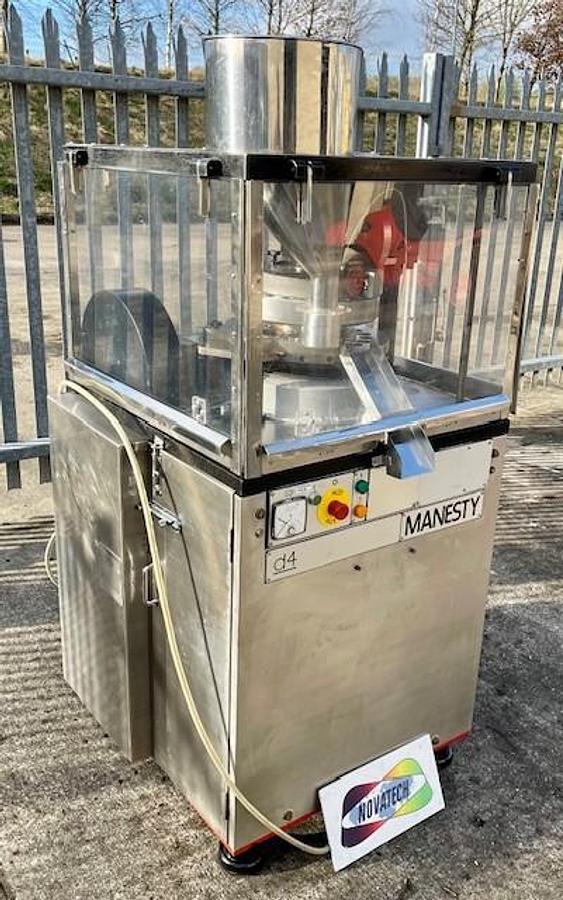 Used Manesty D4 tablet press
