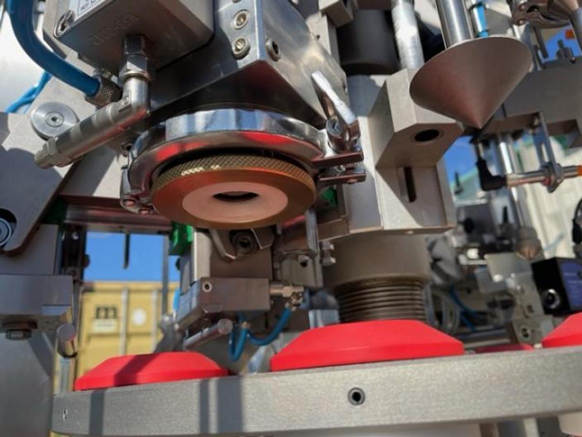 UNUSED TGM E250 Matic tube filling machine