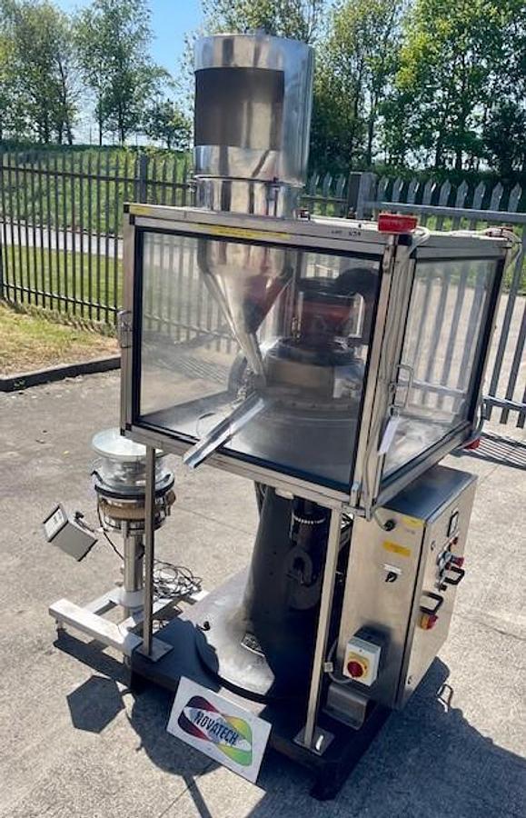 Used Manesty D3B 16 station tablet press