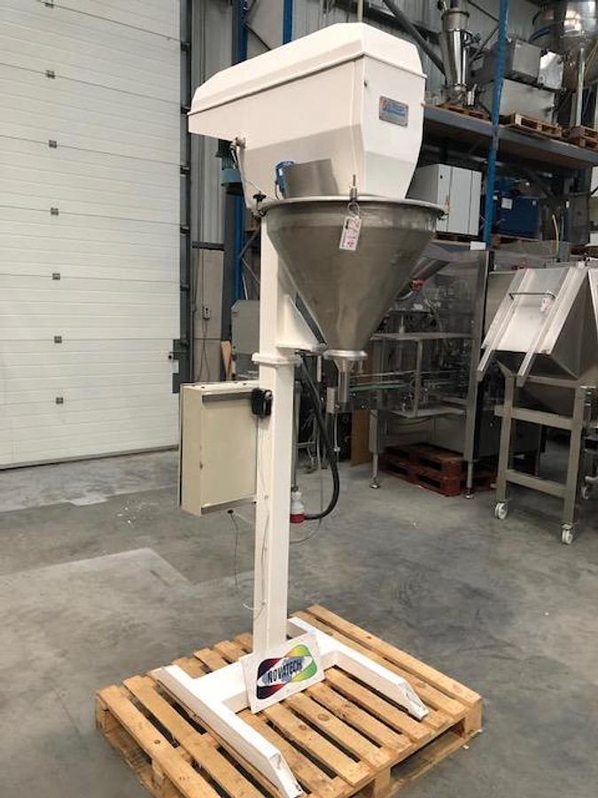 Used Riggs Autopack Powder Filling Machine