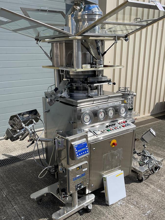 Used Kilian TX23 Tablet Press