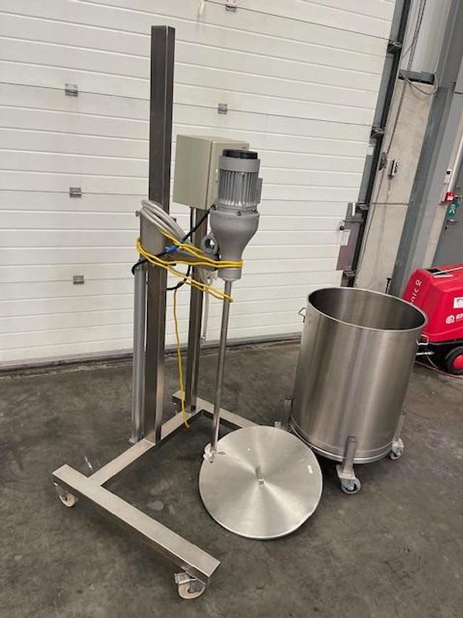 Used Stainless Steel 200L mixing vessel