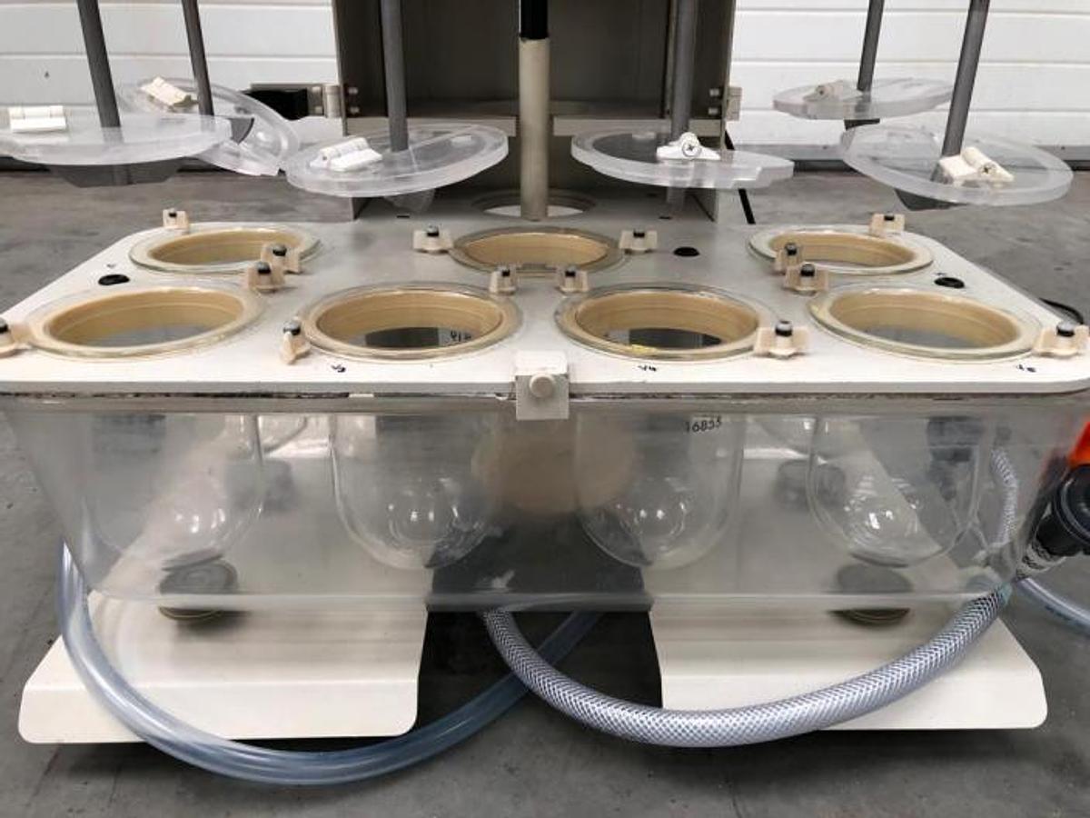Used Ref 4212 Distek 2100B Dissolution system
