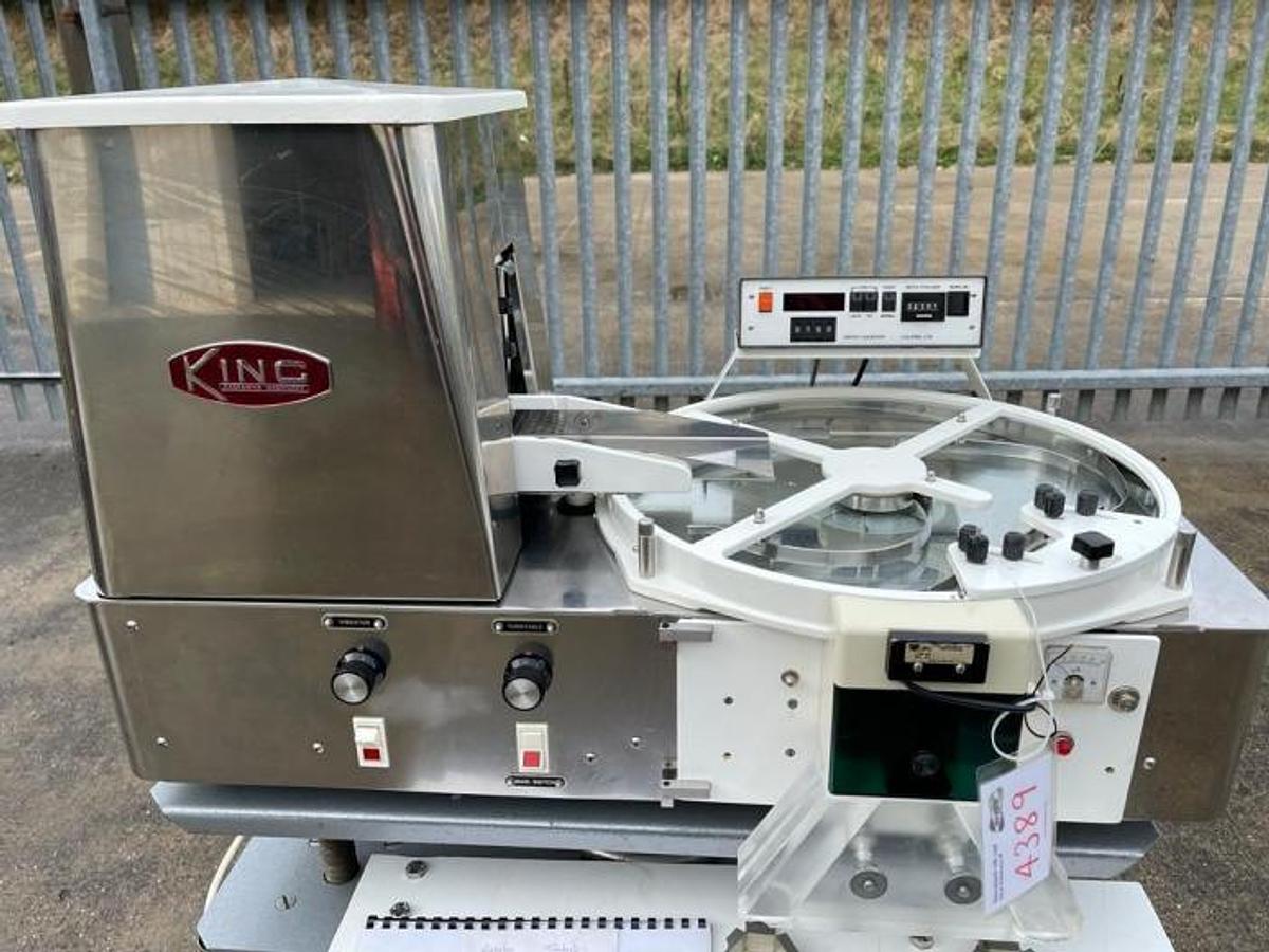 Used King TB4 tablet and capsule counter