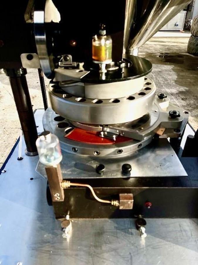 Used Manesty D4 tablet press