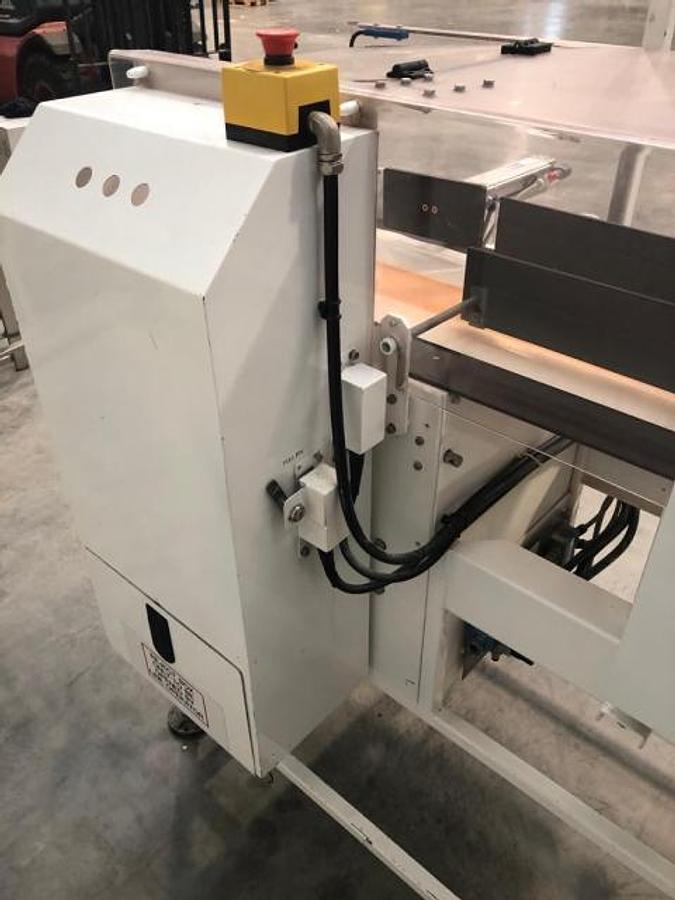 Used Goring Kerr ThermoScientific belt metal detector