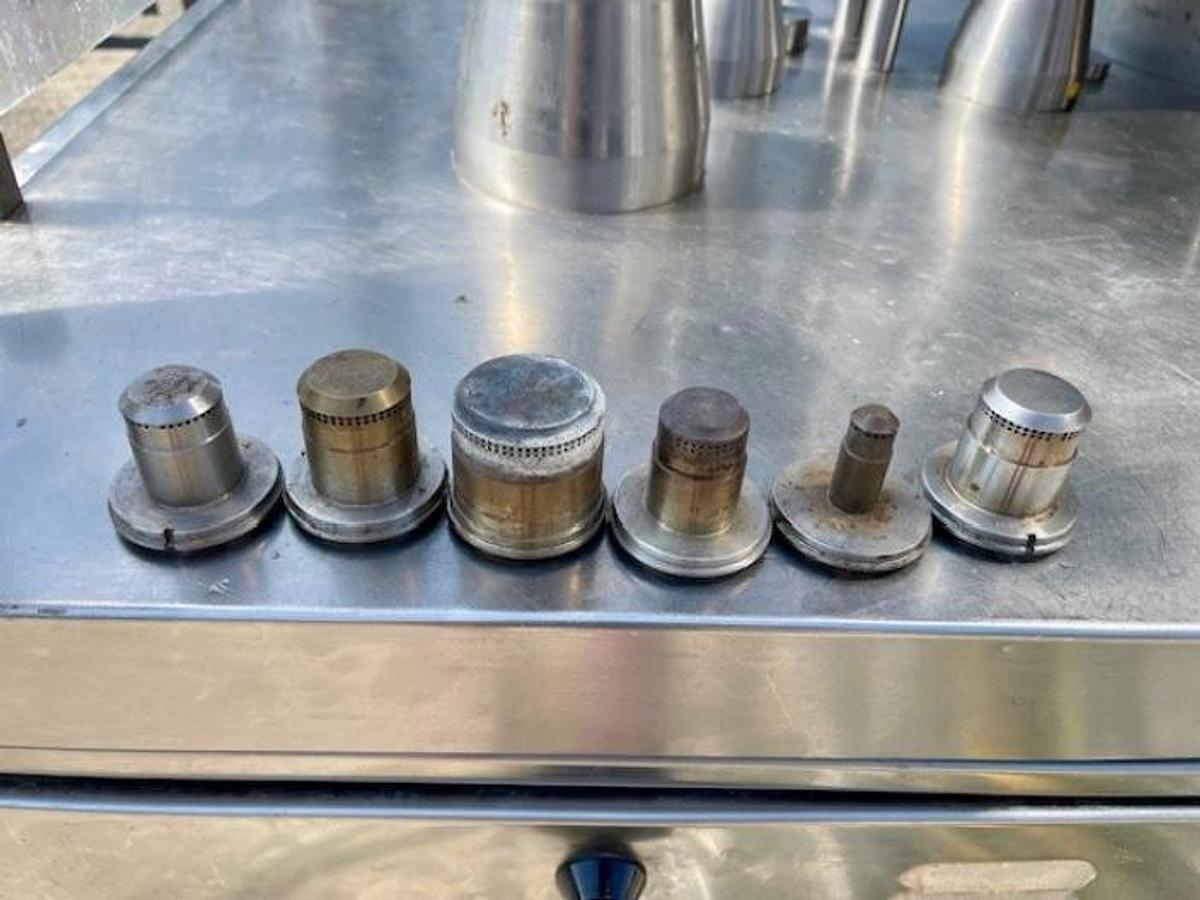 Used IMA COMADIS C1090 TUBE FILLER