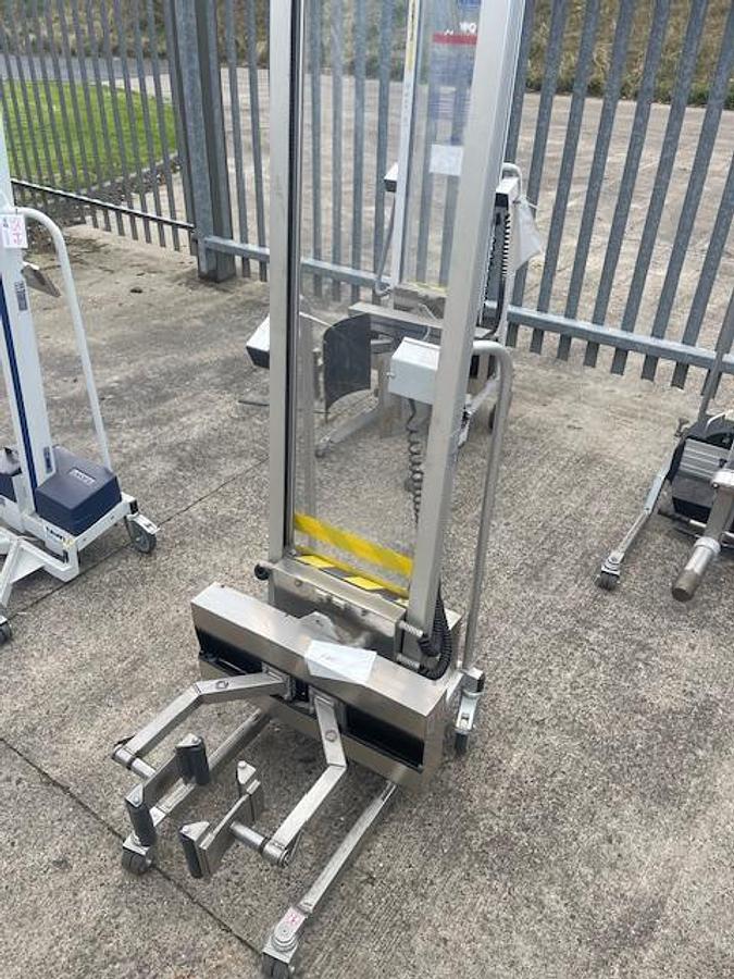 Used Tawi Minilift