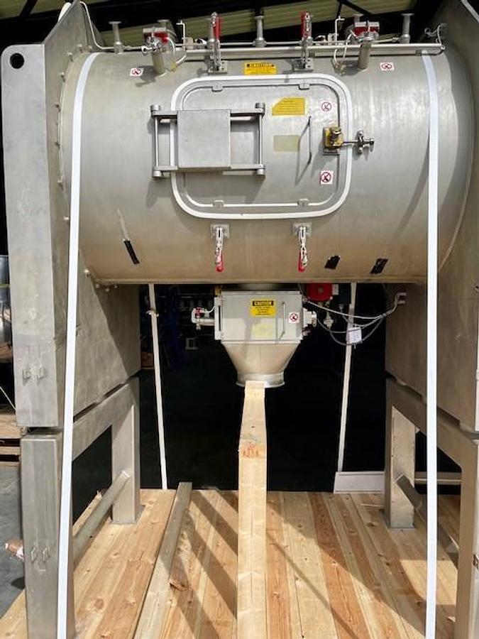 Used KEK Kemutec 1000HE ribbon blade mixer