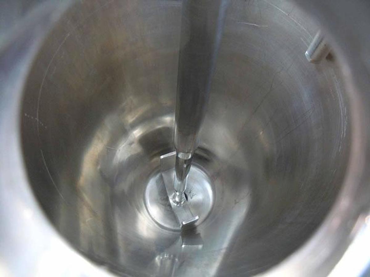 Used Stainless steel mixing vessel