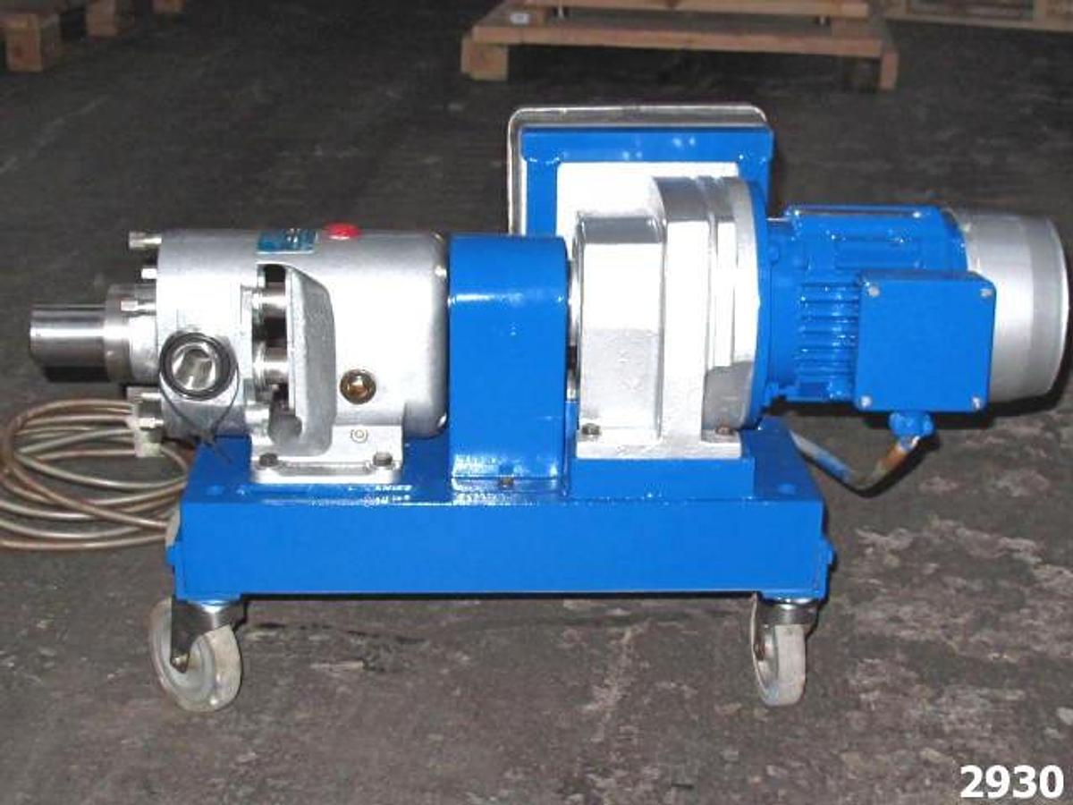 Used SSP rotary lobe pump