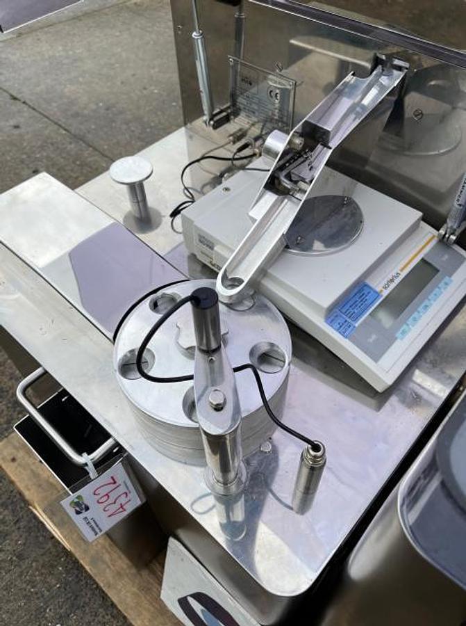 Used Ref 4393 - Kilian RQ100 checkweigher