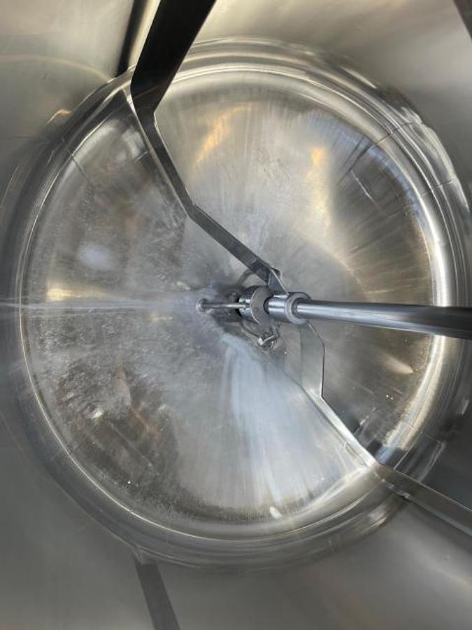 Used Sapphire Fabrications 1000L mixing vessel