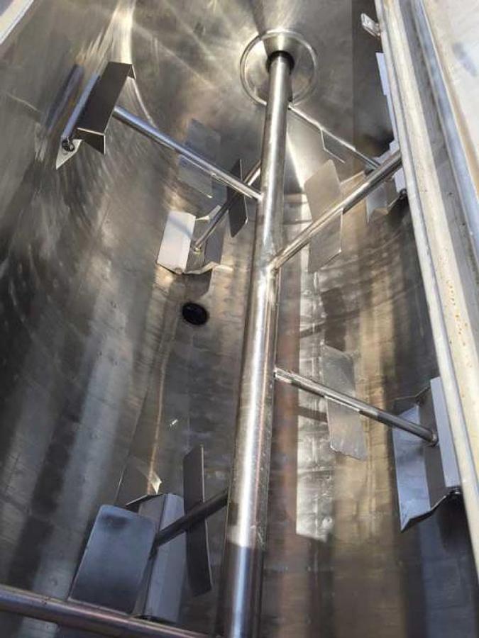 Used Stainless steel paddle blender, gross capacity 3026 litres