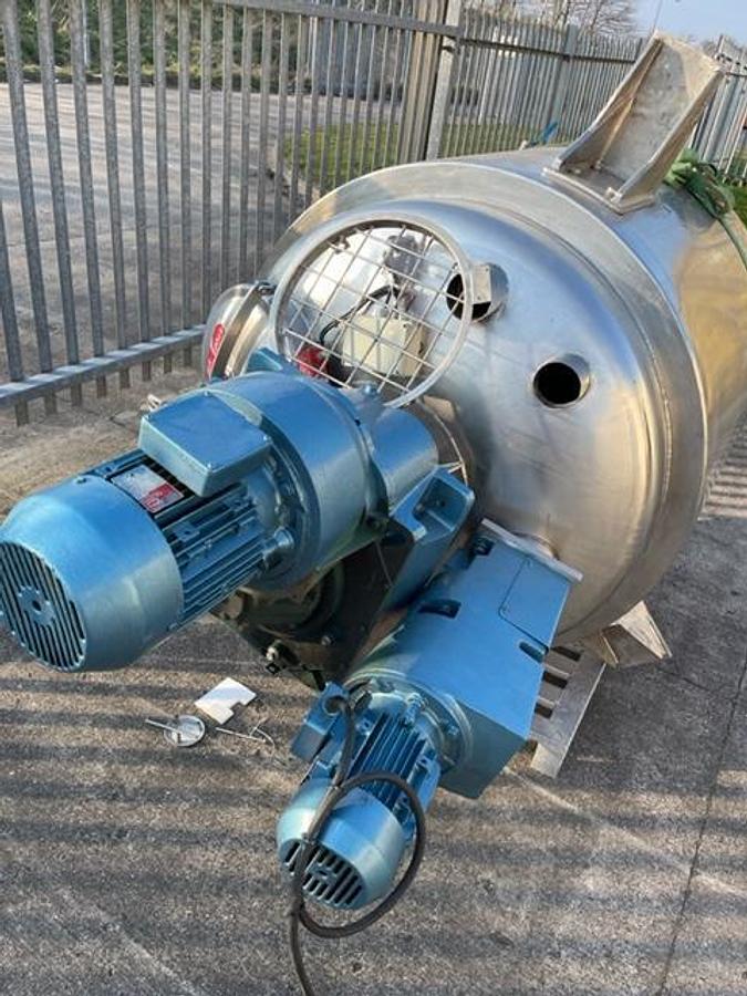 Used Websters 2000L jacketed process vessel