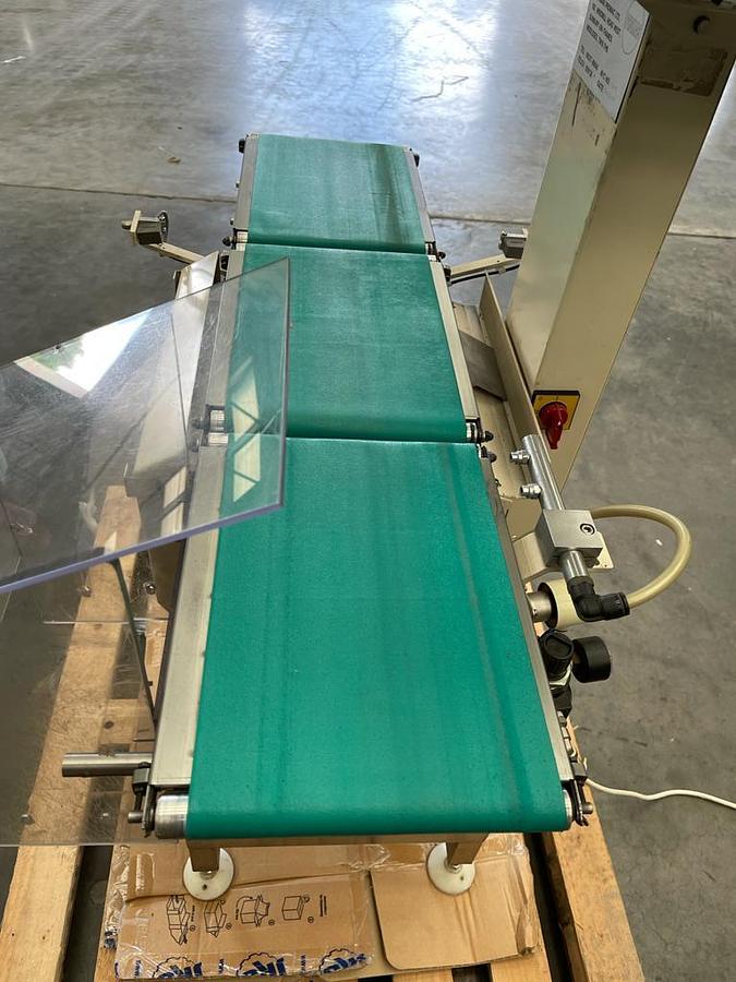 Used Anritsu Checkweigher