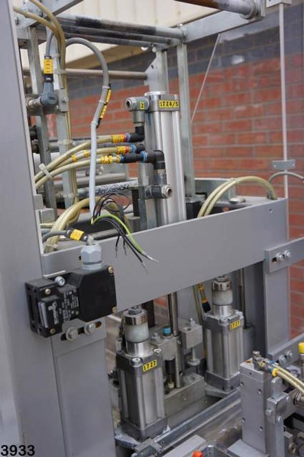 Used Keiner Skinetta ASK 2000 Overwrapper