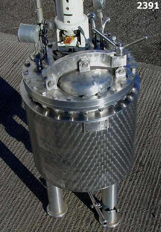 Used Haagen & Rinau 122 litre vacuum mixer