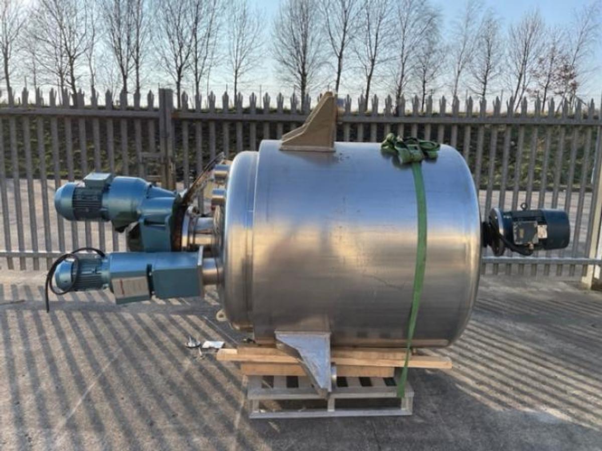 Used Websters 2000L jacketed process vessel