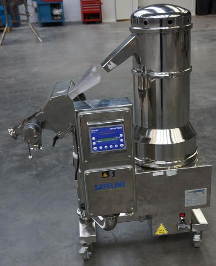 Used Pharma Technologies combined metalcheck and deduster