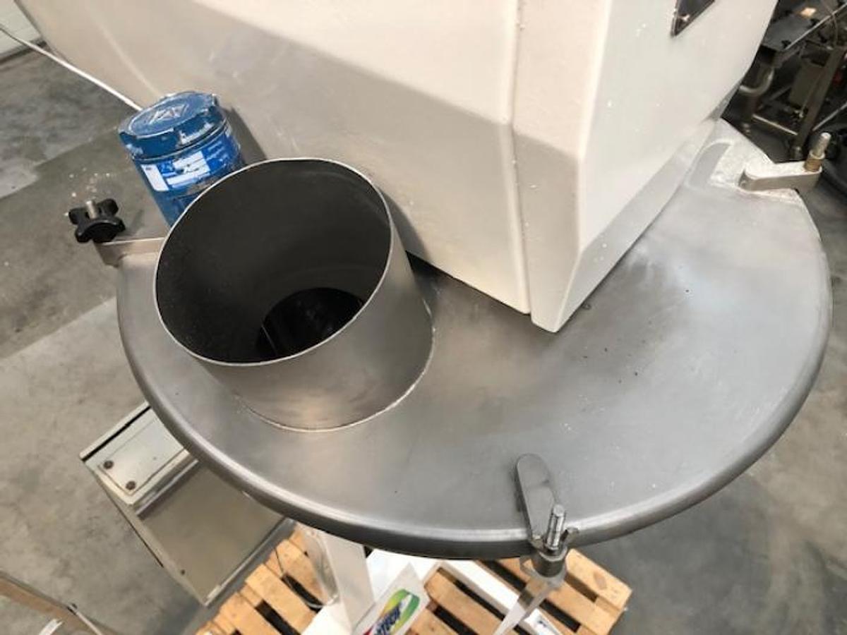 Used Riggs Autopack Powder Filling Machine