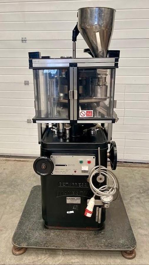 Used Manesty 16 station Betapress