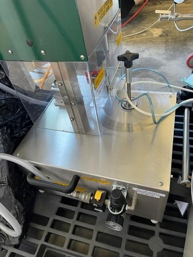 Used Ref 4422 Capcoder CC1100 bench top cap tightening machine