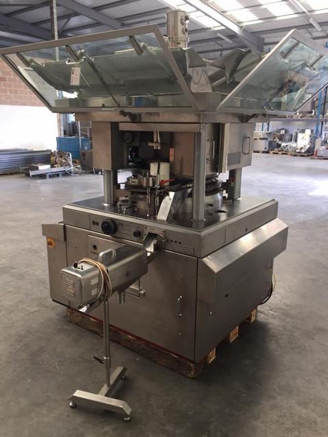 Used Manesty Rotapress Mark IV, 55 station