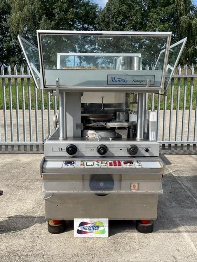 Used Manesty Novapress 2 37 station D tablet press