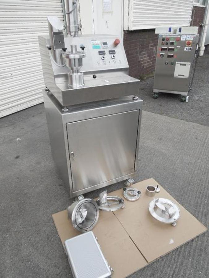 Used Somakon model MPL1 lab scale mixer blender