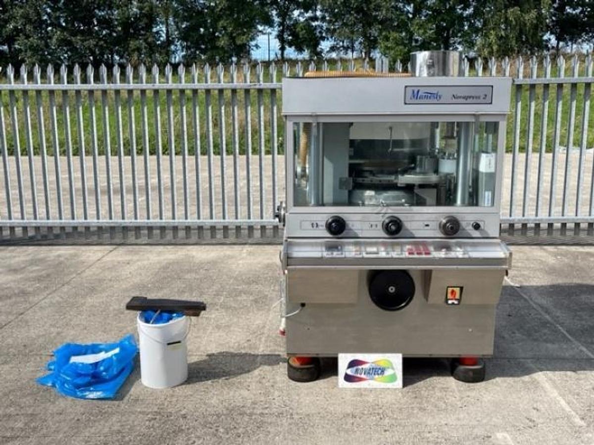 Used Manesty Novapress 2 37 station D tablet press