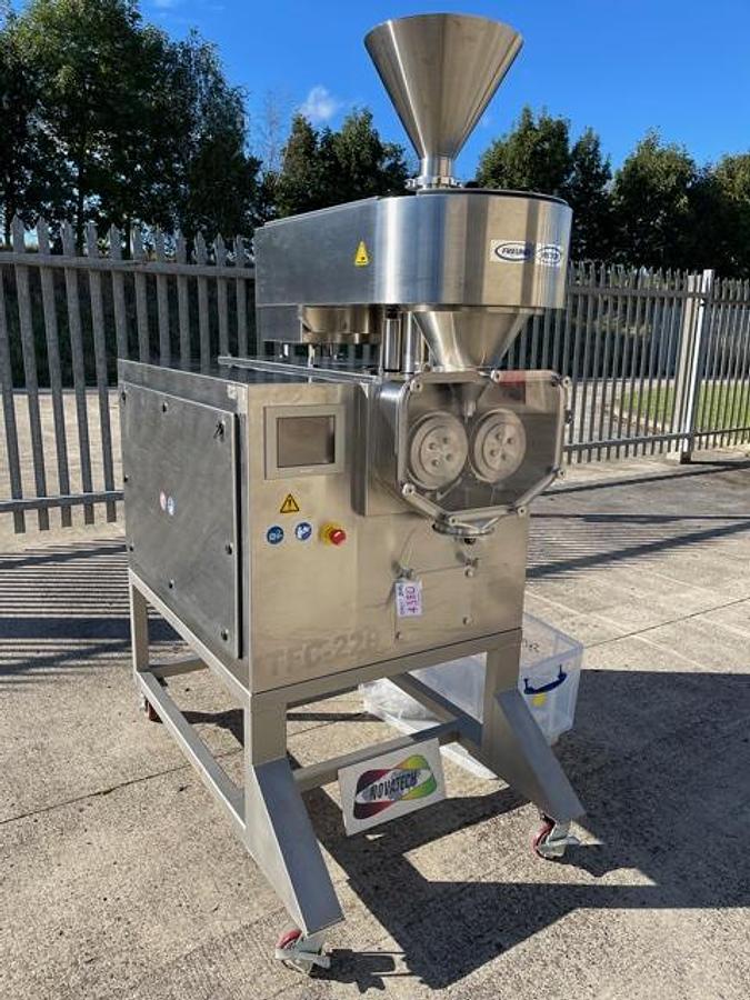 Used Vector Freund TFC220 roller compactor