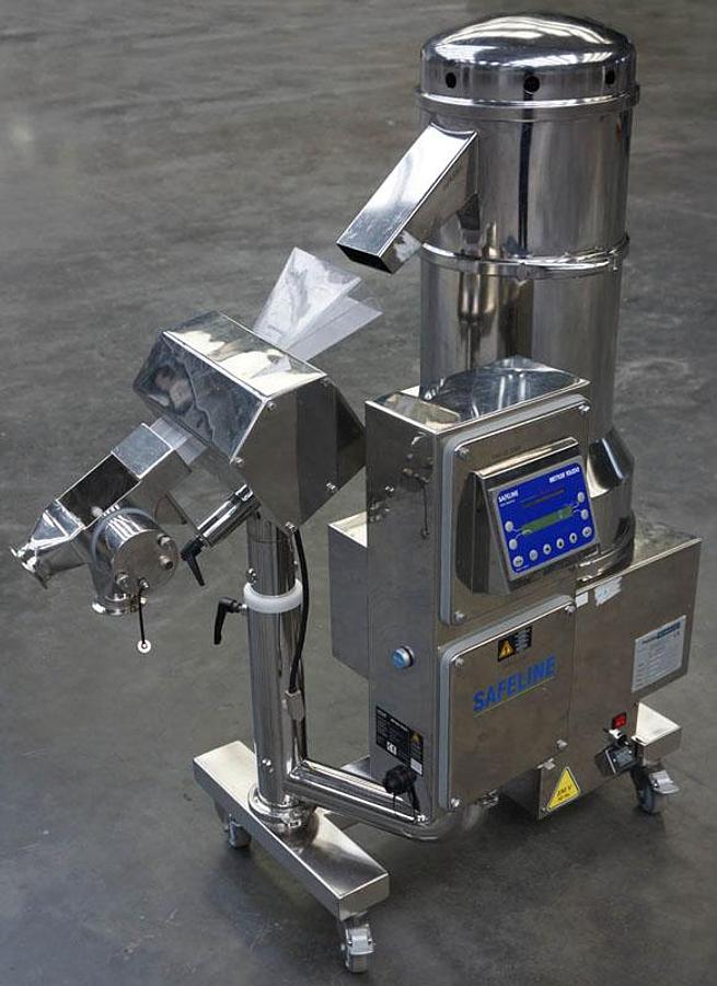 Used Pharma Technologies combined metalcheck and deduster