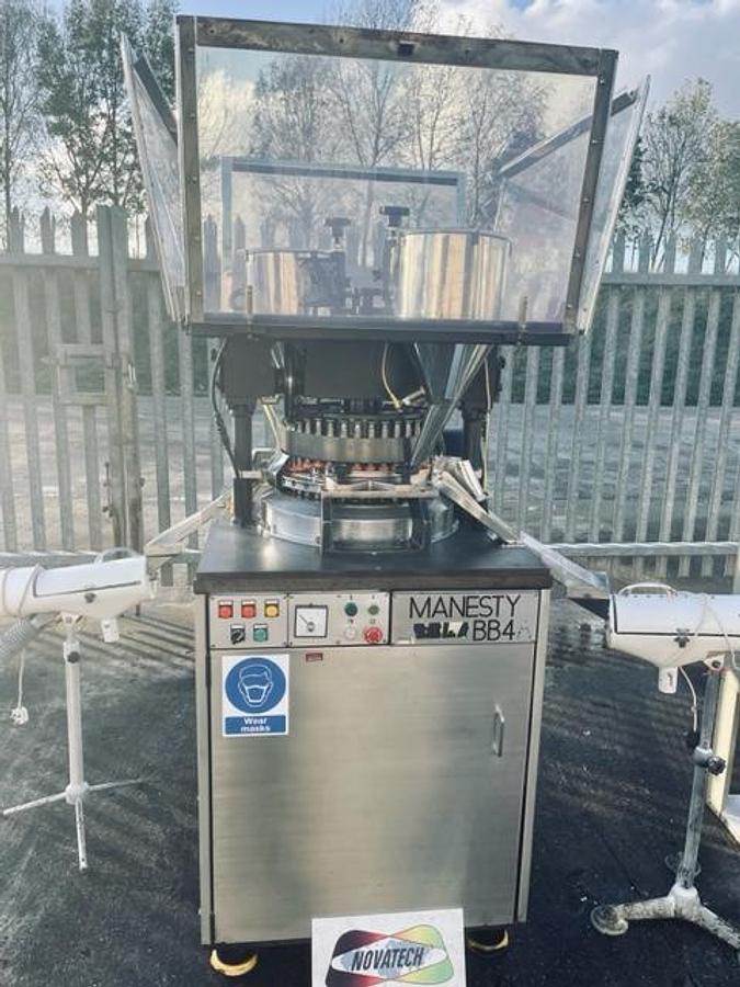 Used Manesty BB4 35 station tablet press