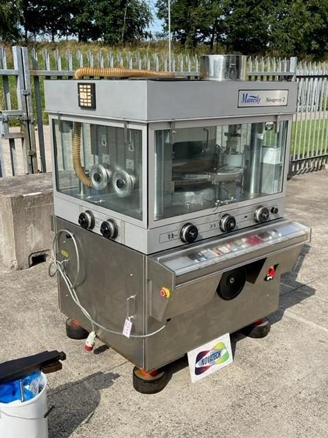 Used Manesty Novapress 2 37 station D tablet press