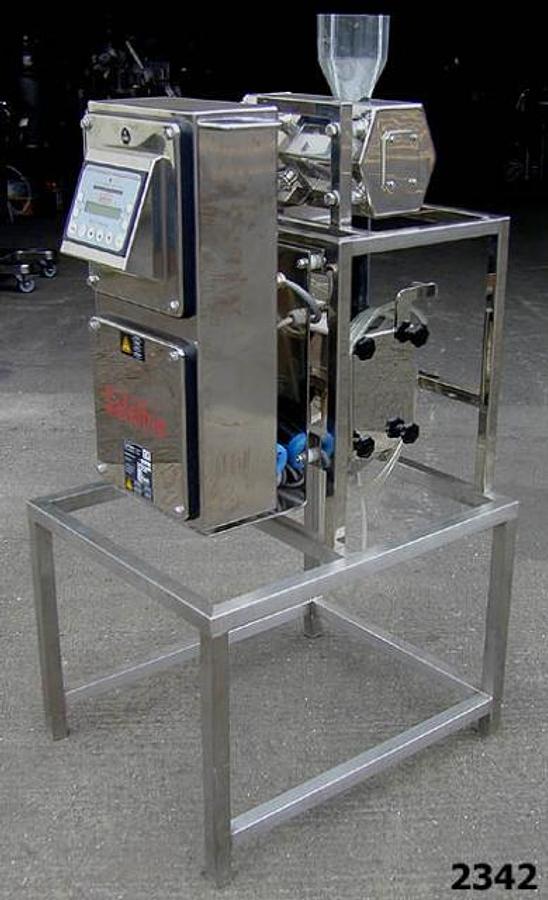 Used Safeline Pharma GF metal detector