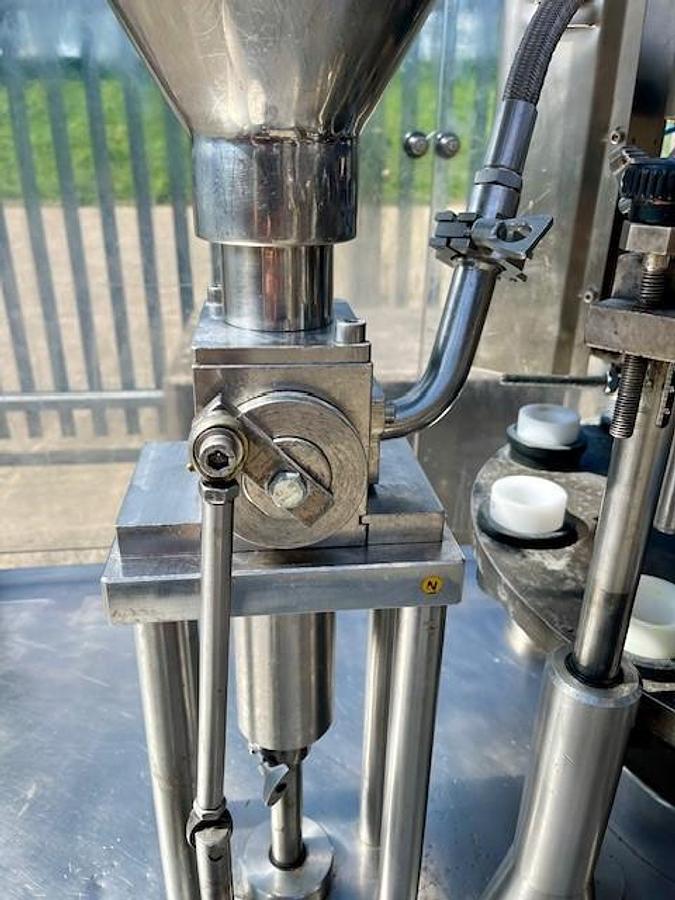 Used IMA COMADIS C1090 TUBE FILLER