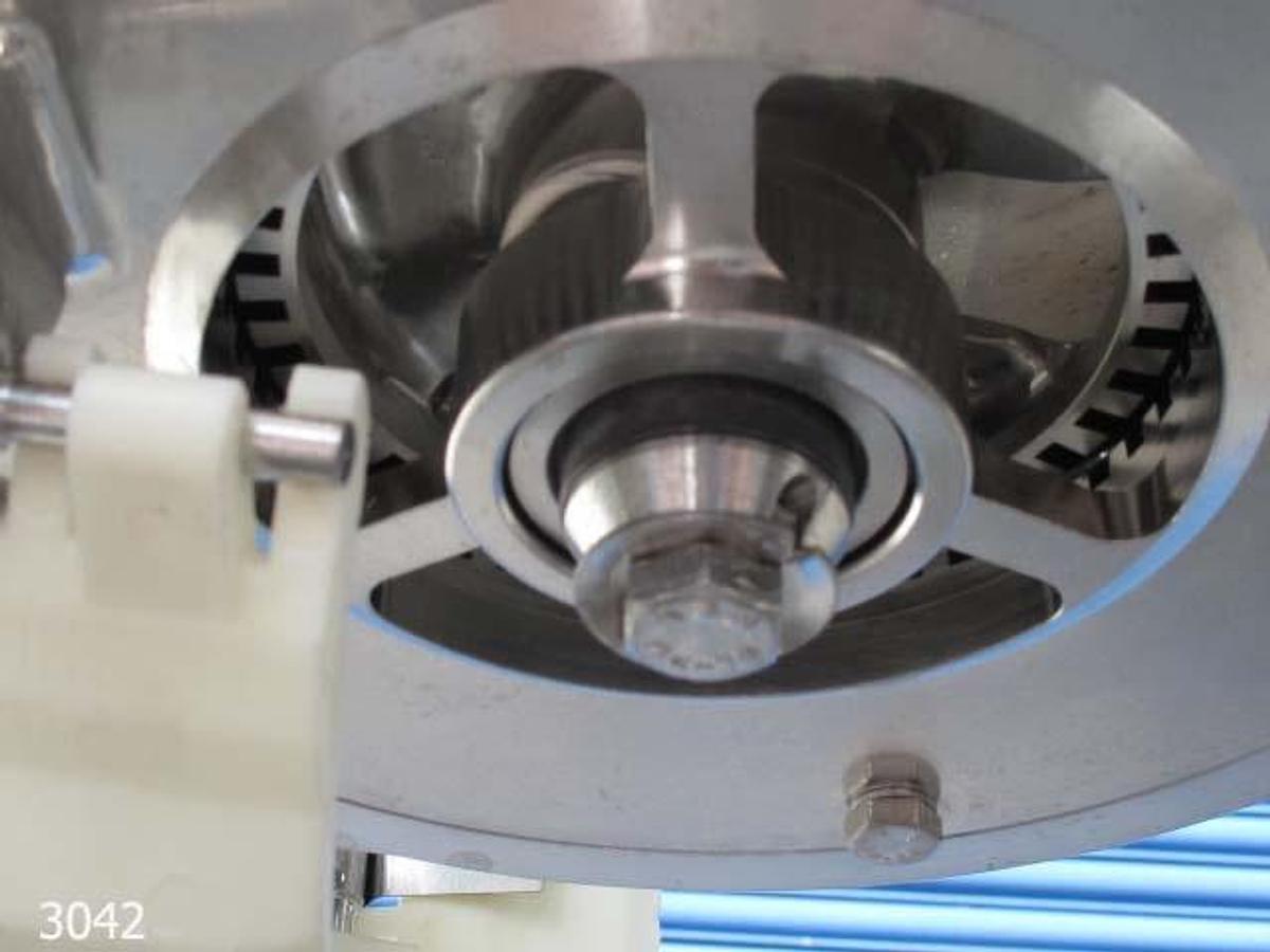 Used FRYMA VME 20C lab/product development scale mixer