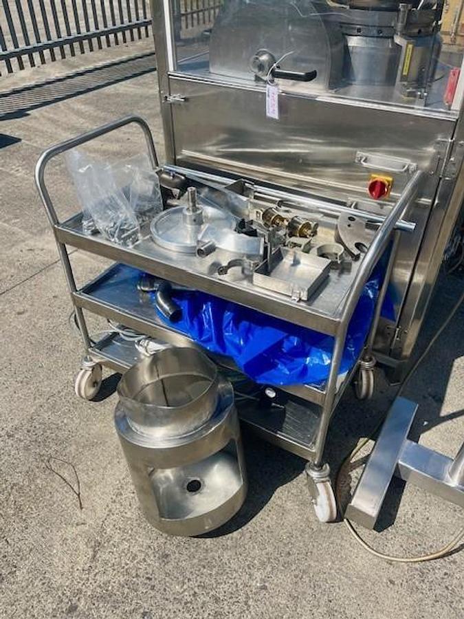 Used Casburt D4 20 station tablet press