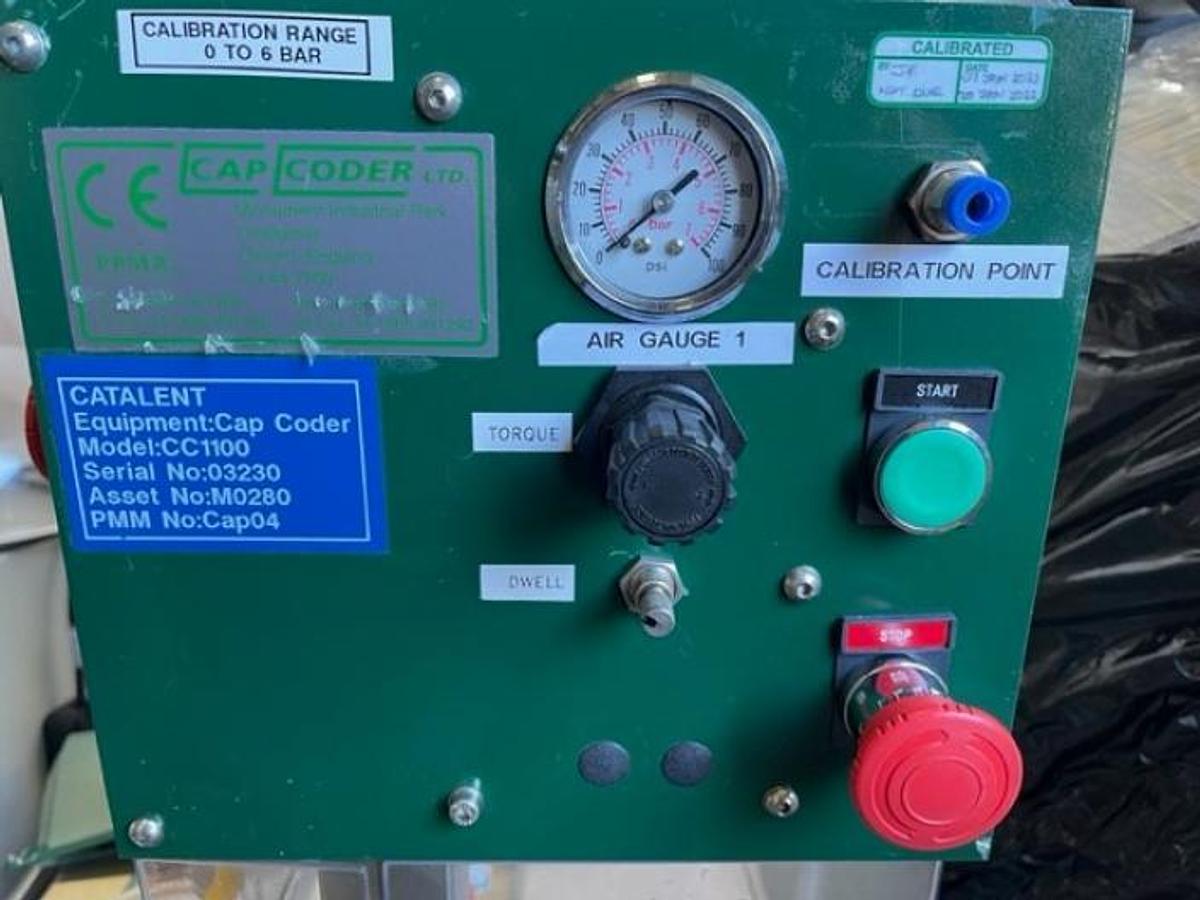 Used Ref 4422 Capcoder CC1100 bench top cap tightening machine