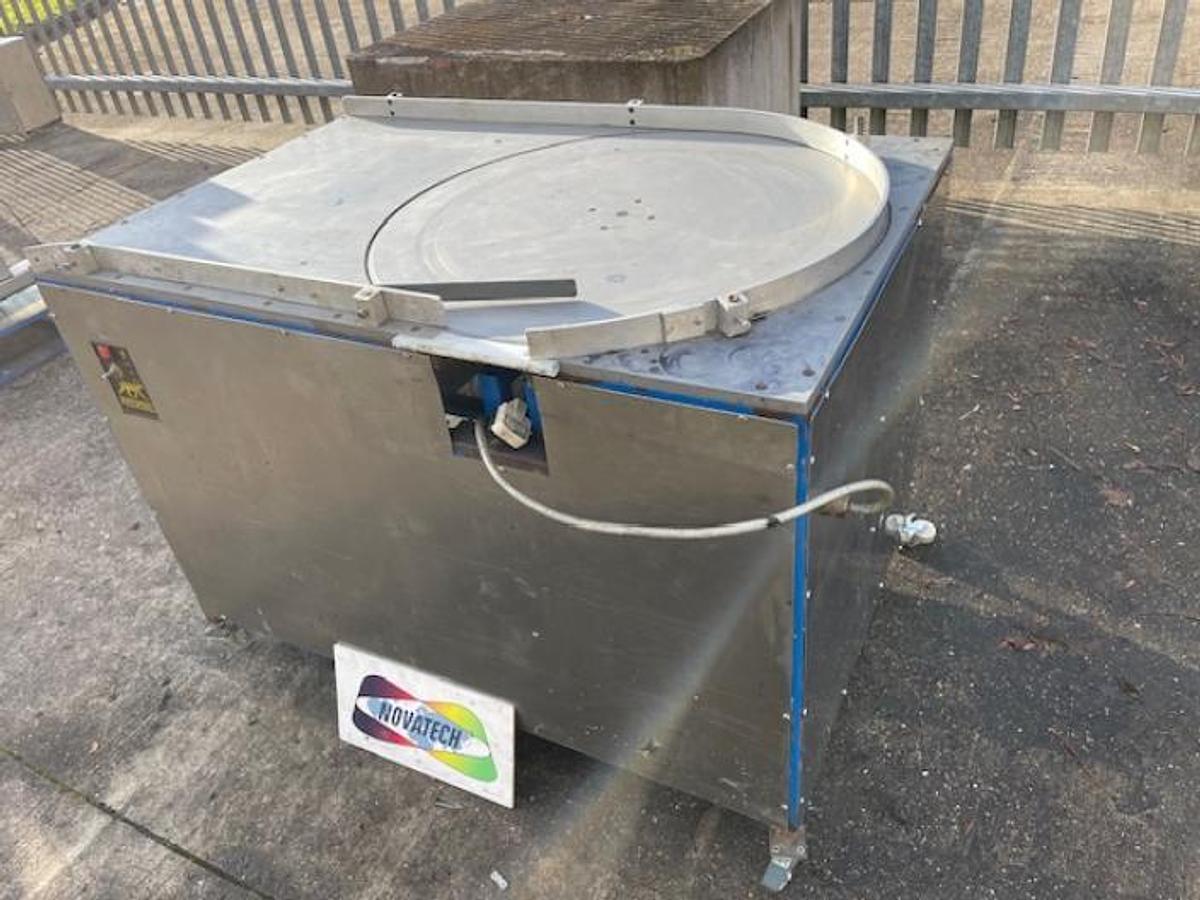 Used Anyspeed 750mm dia rotary table