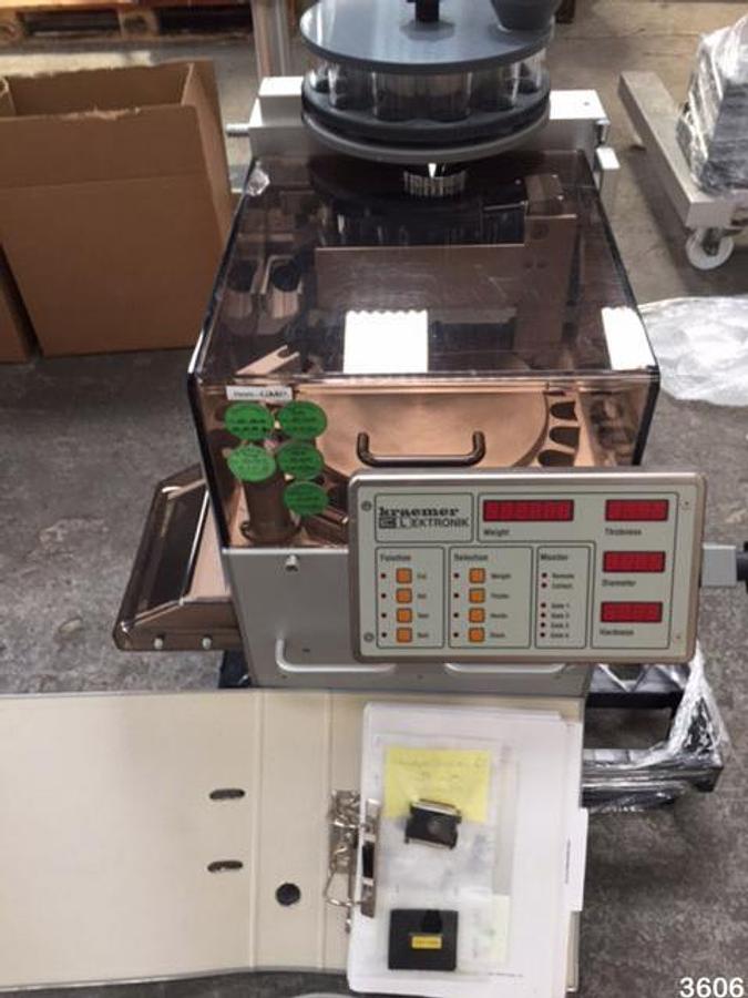 Used Kramer UTS 12FS automatic tablet tester