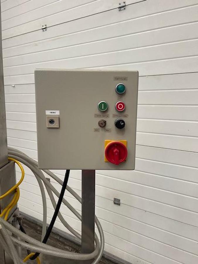 Used Stainless Steel 200L mixing vessel