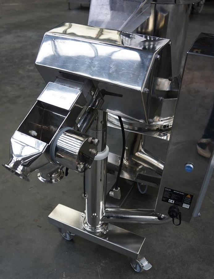 Used Pharma Technologies combined metalcheck and deduster