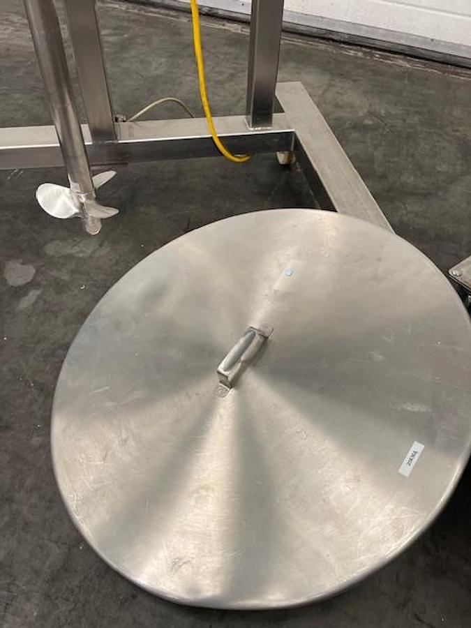 Used Stainless Steel 200L mixing vessel