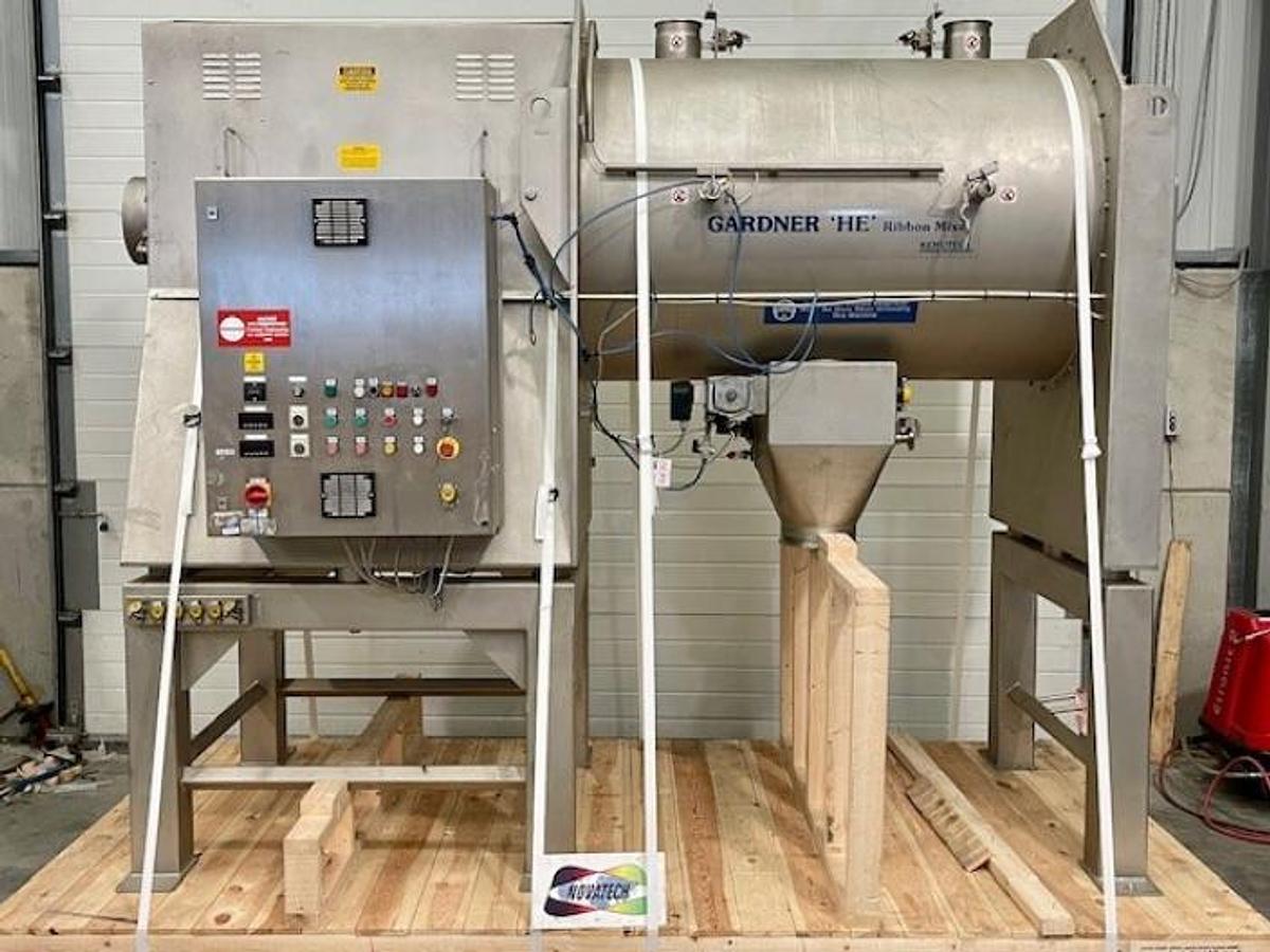 Used KEK Kemutec 1000HE ribbon blade mixer