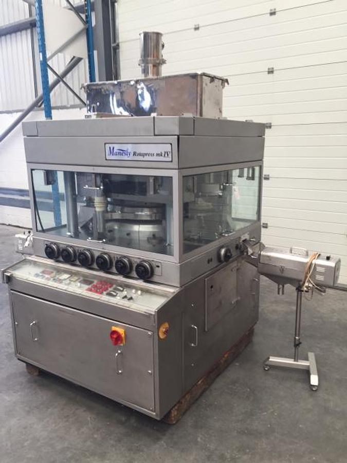 Used Manesty Rotapress Mark IV, 55 station