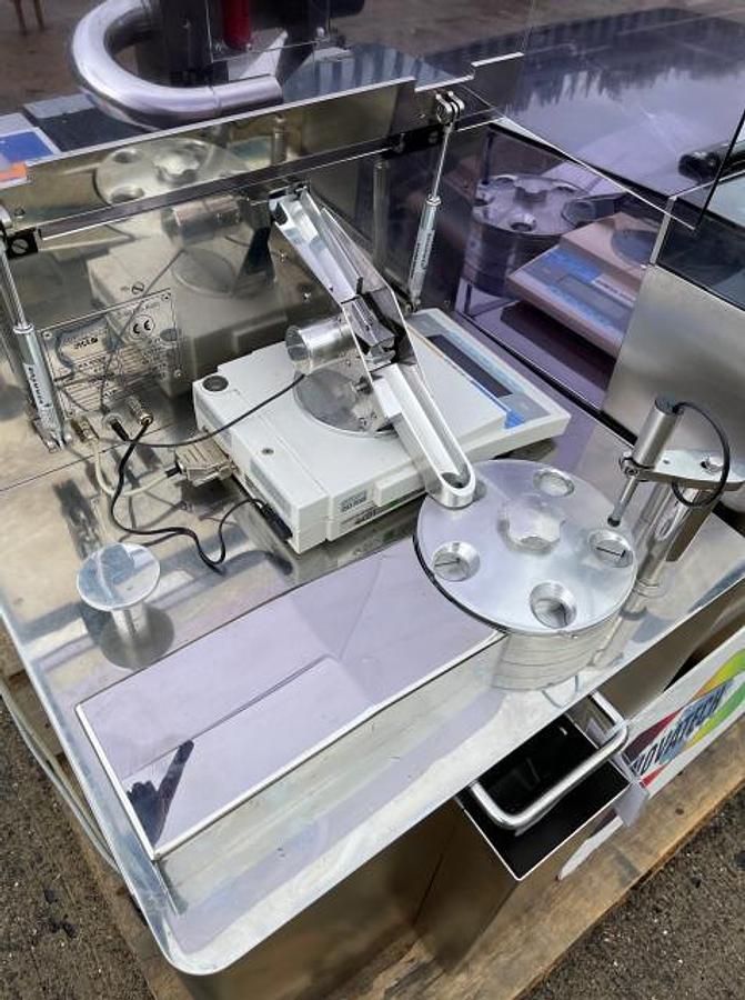 Used Ref 4393 - Kilian RQ100 checkweigher