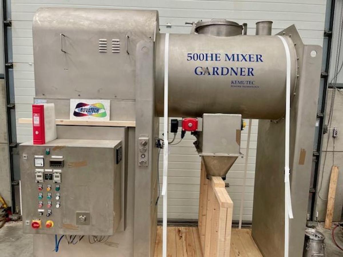 Used KEK Kemutec model 500HE ribbon blade mixer
